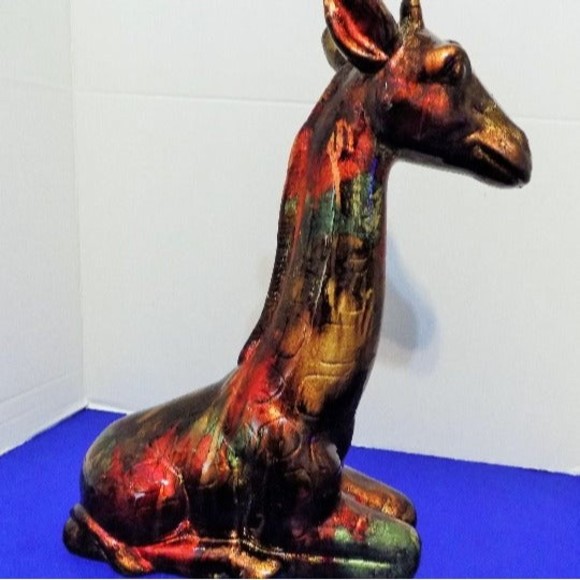 New Modern Ceramic Giraffe Figurine Statue